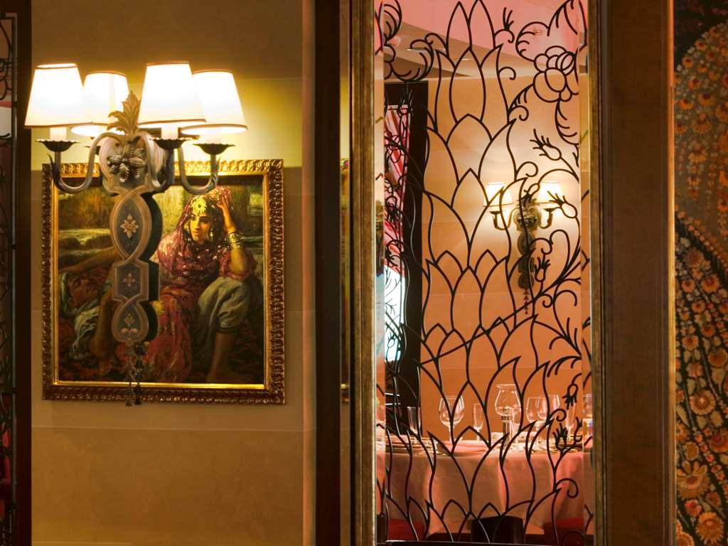 Royal Hotel Oran - Mgallery By Sofitel Ресторан фото